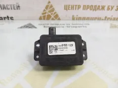 Блок управления крышкой багажника Cadillac Escalade 2014-2020 84026410 4 GMT 2K