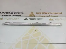 Распорка кузова BMW X3 2010-2014 51617210320 F25, правая
