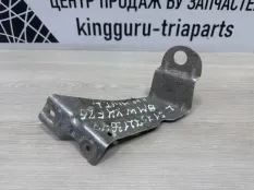 Кронштейн крыла BMW X4 2014-2017 51757213677 F26, левый