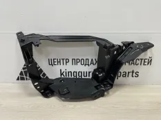Кронштейн насадки глушителя BMW X5 2019-2023 51128074188 G05, правый