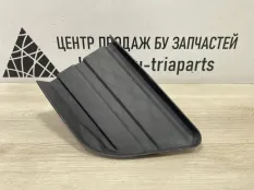 Крышка решетки бампера BMW X5 2010-2013 51747222876 E70 РЕСТАЙЛИНГ, правая