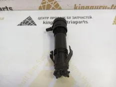 Форсунка омывателя фар Volkswagen Touareg 2014-2018 7P6955104A 2 7P5 РЕСТАЙЛИНГ, правая