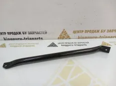 Распорка передней панели BMW X5 2019-2023 51647445102 G05
