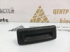 Кнопка открывания багажника Skoda Octavia 2013-2017 5EO827566 A7 5E3 ДО РЕСТАЙЛИНГ, задняя