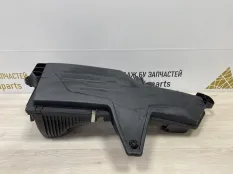 Корпус воздушного фильтра BMW 3 2015-2020 13717597582 F30 РЕСТАЙЛИНГ