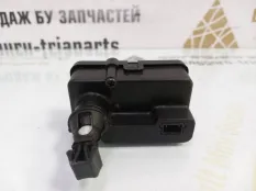 Корректор фар KIA K900 J692130010