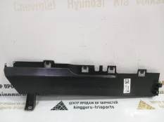 Дефлектор радиатора BMW X5 2013-2018 51747343798 F15, левый