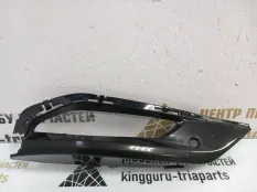 Накладка противотуманной фары BMW X7 2019-2022 51118074260 G07 M-PACK, передняя правая