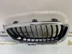 Решетка радиатора BMW 3 2015 - 2017 51137294810 F34 GT РЕСТАЙЛИНГ, правая