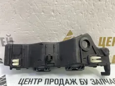 Кронштейн бампера Hyundai Santa Fe 2015-2018 865142W000 3 DM РЕСТАЙЛИНГ, передний правый