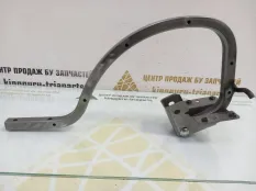 Петля крышки багажника Volkswagen Polo 2015-2020 6RF827301A 5 612 РЕСТАЙЛИНГ, левая