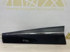 НАКЛАДКА ДВЕРИ Renault Kaptur 2016-2020 808218874R 1 H5_ ДО РЕСТАЙЛИНГ, передняя левая