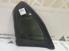 Стекло кузовное BMW X1 2015-2019 51337406873 F48, заднее левое