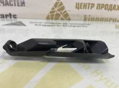 Кронштейн решетки радиатора Omoda C5 2022-2024 602002138AA T19C, правый