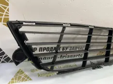 Решетка бампера Renault Dokker 2012-2022 622547542R 1 SR, передняя