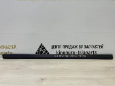 Молдинг двери Skoda Octavia 2008-2013 1Z0853517A A5 РЕСТАЙЛИНГ, передний левый