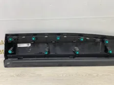 Молдинг двери Exeed RX 2023-2024 609001541AA T22, задний правый
