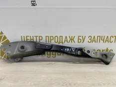 Кронштейн фары Changan UNI-V 2022-2024 C281F2702093900 1, передний правый