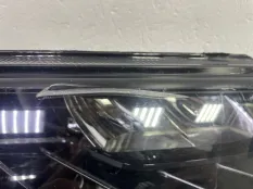Фара ЛЭД LED светодиодная Skoda Karoq 2017-2021 57B941016D 1 NU7 ДО РЕСТАЙЛИНГ, правая