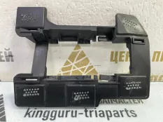 Кронштейн бампера Changan UNI-V 2022-2024 2808304DE01 1, передний правый