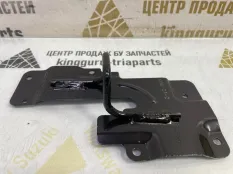 Петля замка капота Renault Kaptur 2016-2020 656161911R 1 H5_ ДО РЕСТАЙЛИНГ