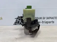 Насос гидроусилителя руля Skoda Rapid 2013 6R0423156C 1 NH3 ДО РЕСТАЙЛИНГ (CBZB) CBZBD04914