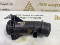 Патрубок интеркулера Volkswagen Touareg 2020 4M0145956J 3 CR7 ДО РЕСТАЙЛИНГ DMVB 4.0 ДИЗЕЛЬ
