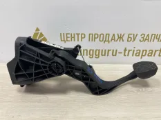 Педаль сцепления Skoda Rapid 2013 6R0721117B 1 NH3 ДО РЕСТАЙЛИНГ (CBZB) CBZBD04914