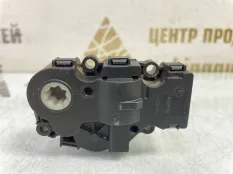 Мотор заслонки Volkswagen Touareg 2020 412650920 3 CR7 ДО РЕСТАЙЛИНГ DMVB 4.0 ДИЗЕЛЬ