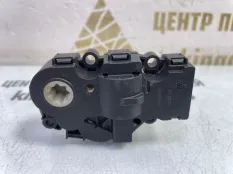 Мотор заслонки Volkswagen Touareg 2020 412650920 3 CR7 ДО РЕСТАЙЛИНГ DMVB 4.0 ДИЗЕЛЬ