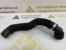 Патрубок радиатора Volkswagen Touareg 2020 4M0122101CB 3 CR7 ДО РЕСТАЙЛИНГ DMVB 4.0 ДИЗЕЛЬ
