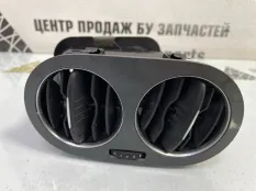 Дефлектор воздушный Volkswagen Tiguan 2014 5M0819710 1 5N1 РЕСТАЙЛИНГ CFFB 2.0 TDI, правый