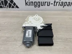 Мотор стеклоподъемника Volkswagen Tiguan 2014 5N0959704F 1 5N1 РЕСТАЙЛИНГ CFFB 2.0 TDI, задний правый