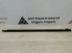 Уплотнитель стекла двери Volkswagen Polo 2009-2015 6RU837478A 5 612 ДО РЕСТАЙЛИНГ, передний правый