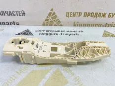Кронштейн ручки двери Volkswagen Touareg 2020 8S0839885 3 CR7 ДО РЕСТАЙЛИНГ DMVB 4.0 ДИЗЕЛЬ