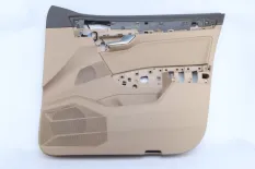 Обшивка двери Volkswagen Touareg 2020 761867012JRHQ 3 CR7 ДО РЕСТАЙЛИНГ DMVB 4.0 ДИЗЕЛЬ, передняя правая