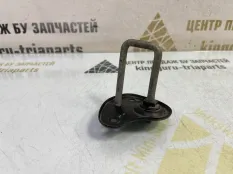 Крюк замка капота BMW X3 2017-2021 7347412 G01 ДО РЕСТАЙЛИНГ