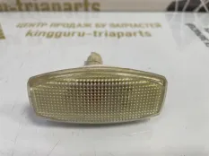 Повторитель поворота в крыло Chevrolet Lacetti 2004-2013 96337460 J200 SED