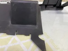 Дефлектор радиатора Exeed VX 2021-2024 302000310AA M36T, правый