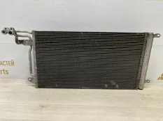 Радиатор кондиционера Volkswagen Polo 2020-2022 6C0816411B 6 CK4