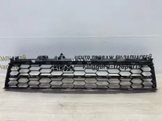 Решетка бампера Skoda Superb 2015-2019 3V0853677A 3 3V3 ДО РЕСТАЙЛИНГ, передняя