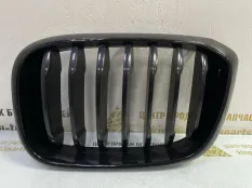 Решетка радиатора BMW X3 2017-2021 8091725 G01 M-PACK ДО РЕСТАЙЛИНГ, левая