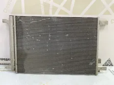 Радиатор кондиционера Skoda Octavia 2017-2020 5Q0816411BG A7 5E3 РЕСТАЙЛИНГ