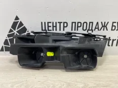 Кронштейн бампера Skoda Kodiaq 2016-2022 565807394B 1 NS7 ДО РЕСТАЙЛИНГ, задний правый