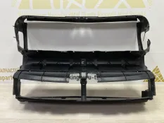 Воздуховод радиатора BMW 7 2008-2012 51747183854 F01 ДО РЕСТАЙЛИНГ