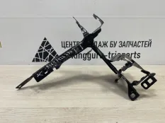 Кронштейн фары BMW 3 2018-2022 51647422294 G20, правый