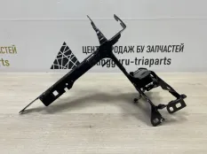 Кронштейн фары BMW 3 2018-2022 51647422294 G20, правый