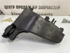 Кронштейн жалюзей воздуховода BMW 5 2020-2022 1149052XX G30 РЕСТАЙЛИНГ, правый