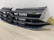 Решетка радиатора Volkswagen Tiguan 2020-2022 5NA853653M 2 AD1 РЕСТАЙЛИНГ