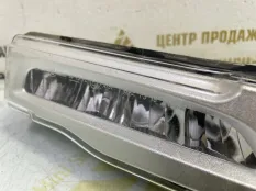 Фара противотуманная BMW X5 2019-2023 63177406366 G05, передняя правая